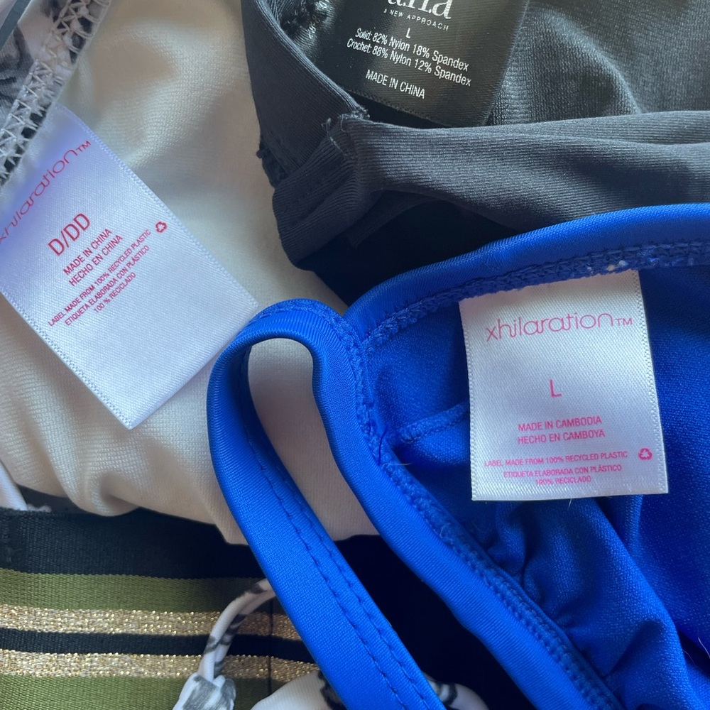 Bikini Tops size Large - Picture 7 of 7